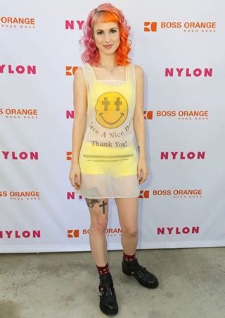 hayley williams tits|Hayley Williams Body Measurements Height Weight Bra Size。